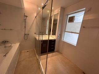Mid Levels Central - Kam Yuen Mansion 04