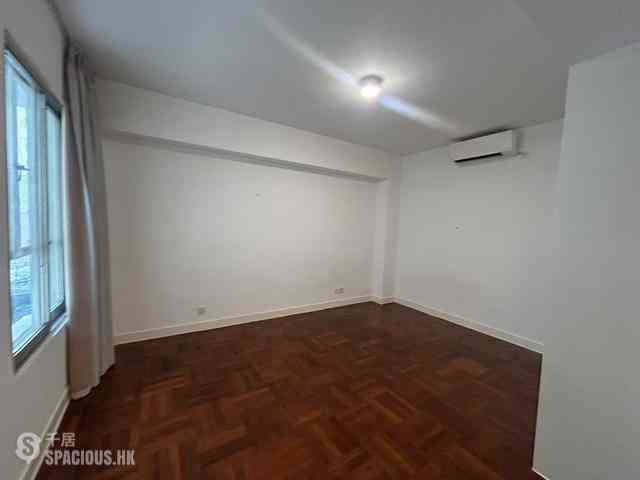 Mid Levels Central - Kam Yuen Mansion 06