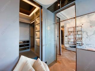 Wan Chai - The Gloucester 04