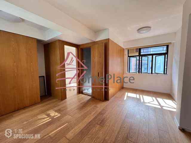 Shek Tong Tsui - Wing Ga Building 01