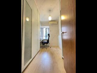 Mid Levels Central - Elegant Terrace 08
