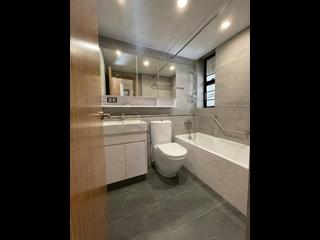 Mid Levels Central - Elegant Terrace 09