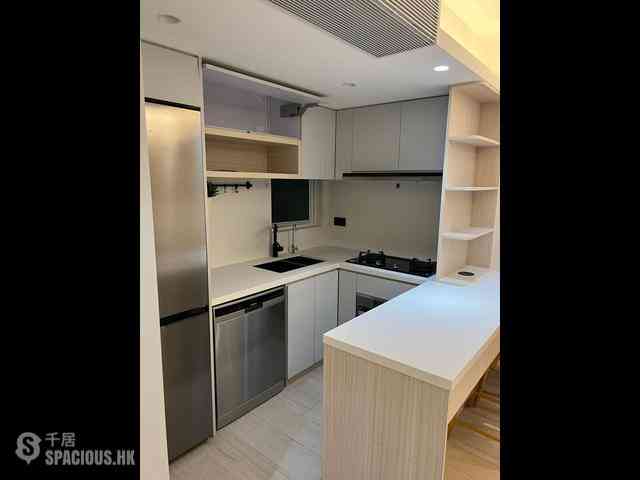 Sai Wan Ho - Grand Promenade Block 6 04