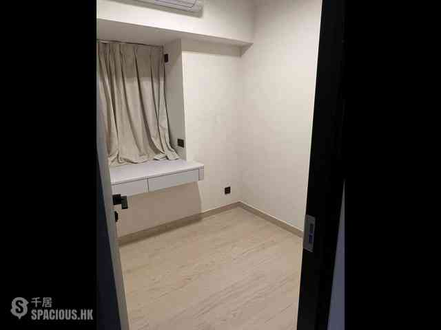 Sai Wan Ho - Grand Promenade Block 6 06