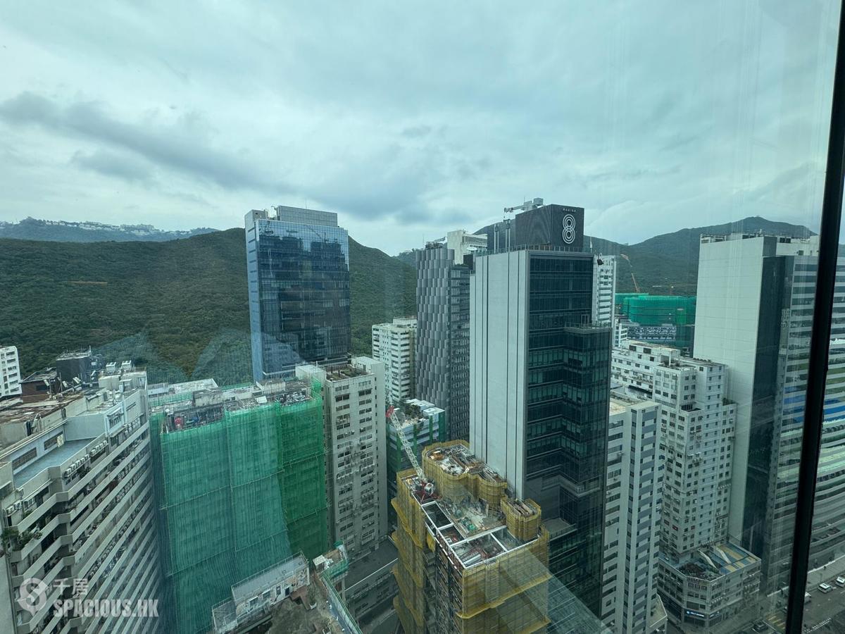 Wong Chuk Hang - The Southside Phase 3C Blue Coast II 01