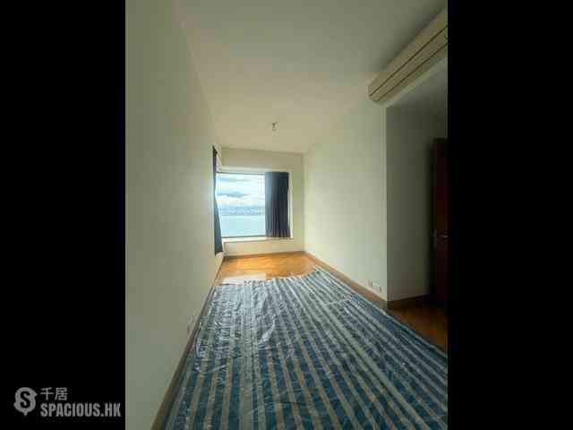 Shek Tong Tsui - Harbour One 10