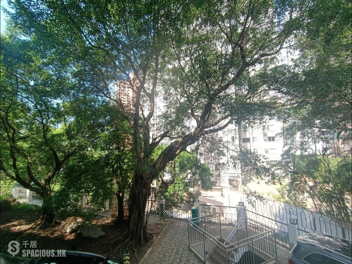 Mid Levels Central - Kam Yuen Mansion 01