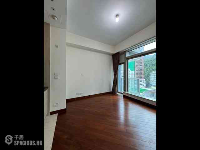 Wan Chai - The Avenue Phase 2 Block 2 01