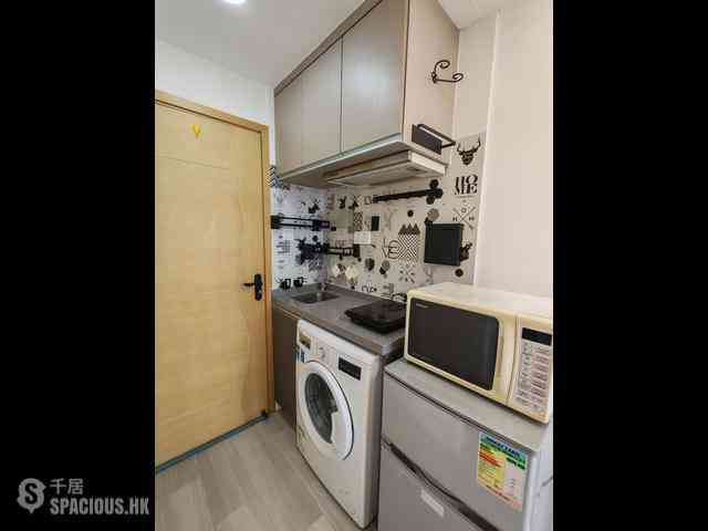 Quarry Bay - Lai King Mansion 02
