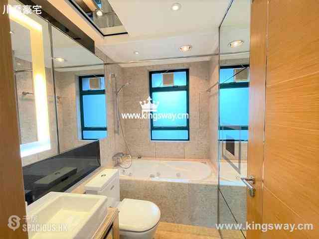 Mid Levels Central - Hillsborough Court 04