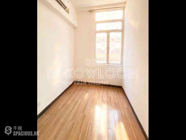 Mong Kok - 943, Canton Road 03