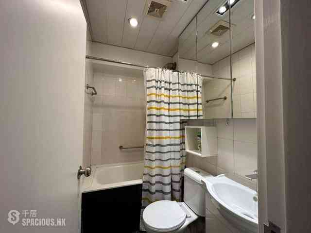 Wan Chai - Kwong Sang Hong Building Block A 05