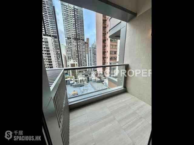 Sai Ying Pun - Upper Manor 01