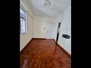 Shau Kei Wan - Hong Wah Mansion 05