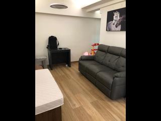 Kennedy Town - Luen Tak Apartments 04