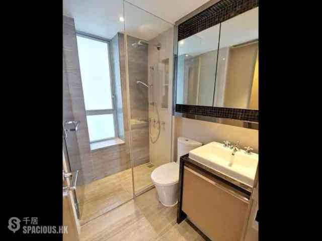 Sai Ying Pun - The Summa Block 1 03