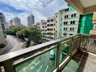 Sai Ying Pun - Centre Place 02