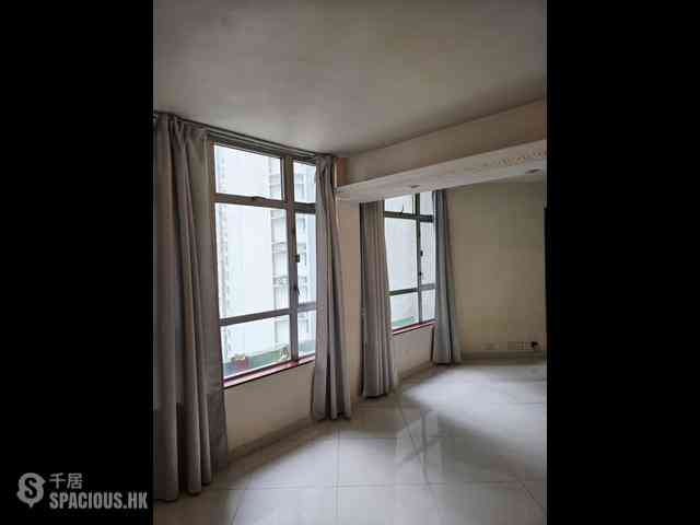 Ap Lei Chau - South Horizons Phase 3 Mei Chun Court (Block 21) 10