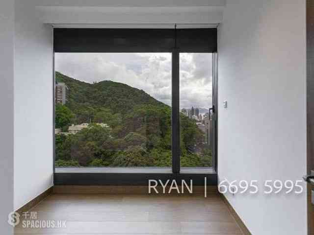 Kennedy Town - University Heights 12
