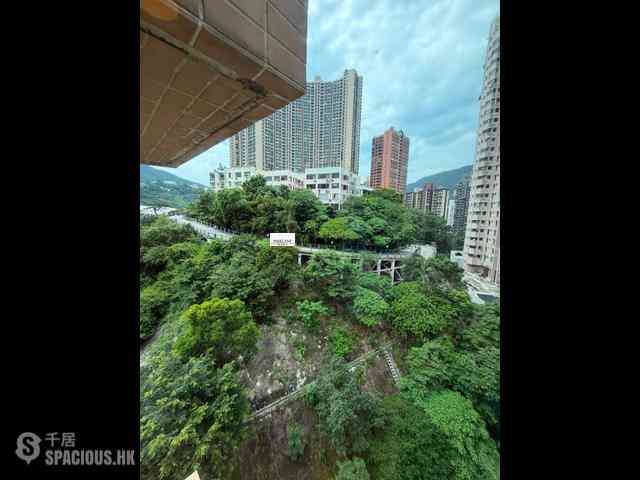 Happy Valley - Caroline Garden 10