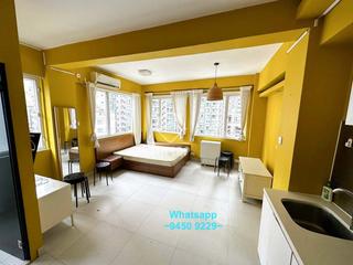 Sheung Wan - 40, Queen's Road West 02