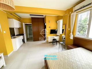 Sheung Wan - 40, Queen's Road West 06