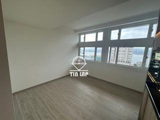 中环 - 干诺道西73号 03