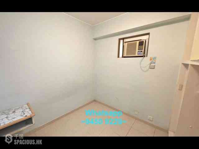 Sheung Wan - 14, Queen's Road West 09