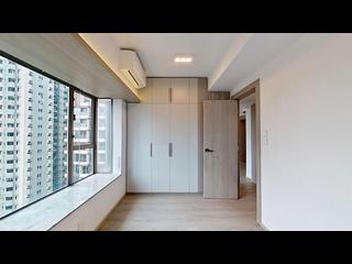 Mid Levels Central - Peach Blossom 15