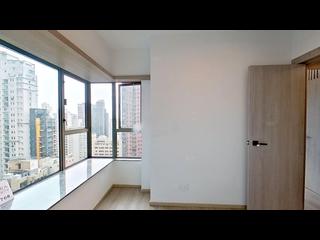 Mid Levels Central - Peach Blossom 17