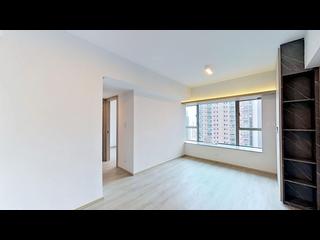 Mid Levels Central - Peach Blossom 18