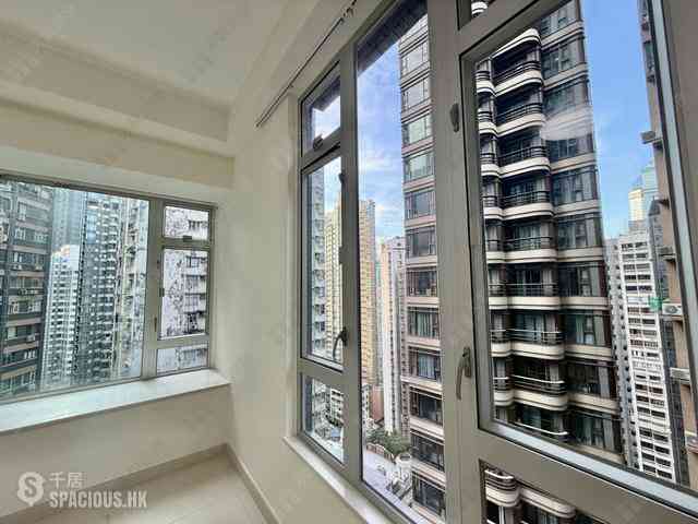 Mid Levels West - Fortune Gardens 18