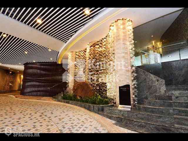 Repulse Bay - The Lily 02