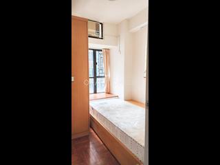 Wan Chai - Tai Yuen Court 05