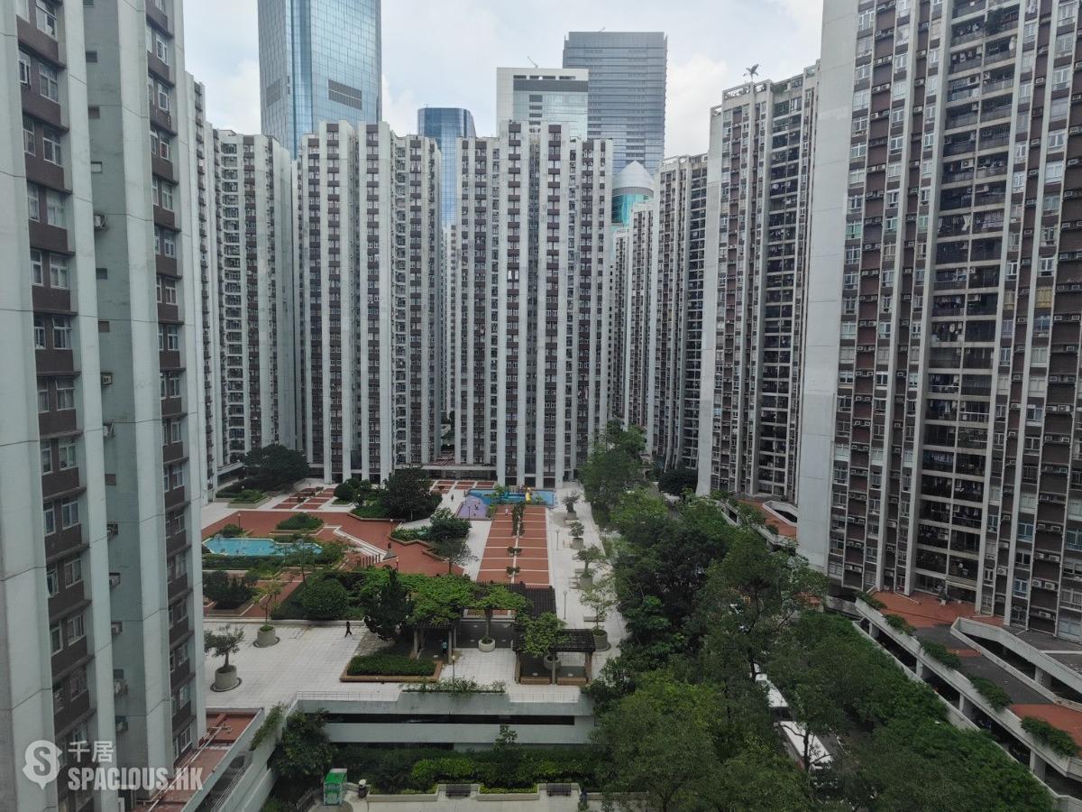 Tai Koo Shing - Tai Koo Shing 01