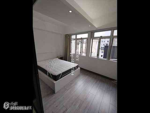 Soho - 27, Elgin Street 24