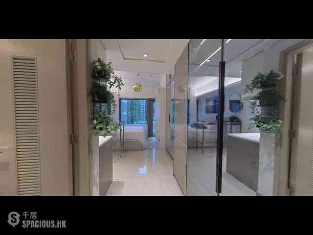 Wong Chuk Hang - The Southside Phase 1 Southland Tower 1B 01
