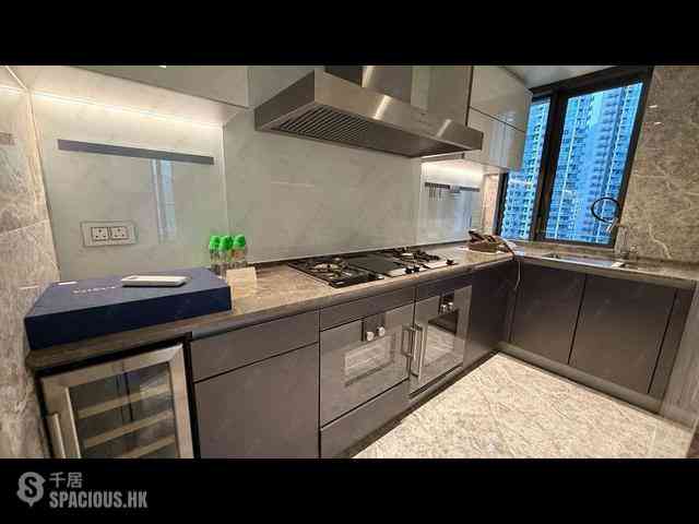 Wong Chuk Hang - The Southside Phase 3B Blue Coast Tower 1A 07