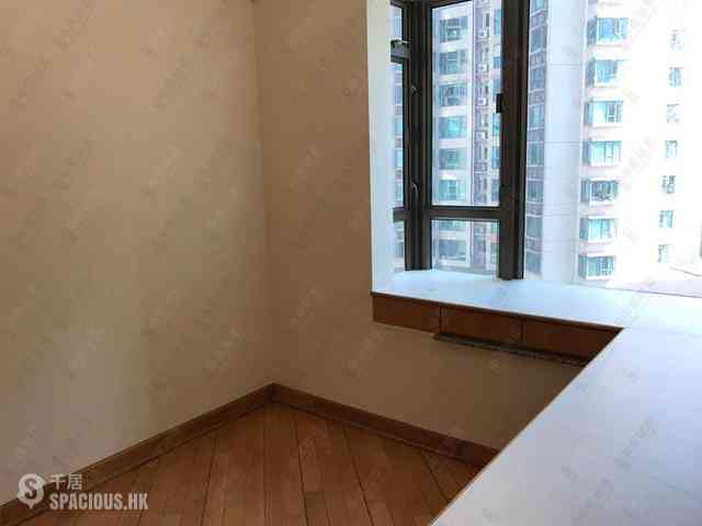 Shek Tong Tsui - The Belcher's Phase 1 Block 2 12