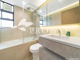 Mid Levels Central - Elegant Terrace 08