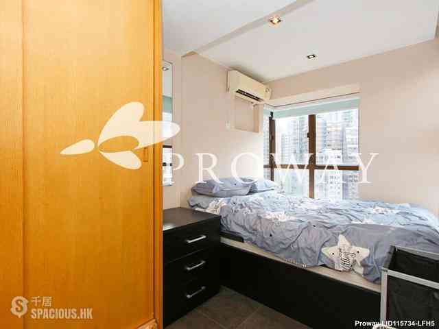 Sai Ying Pun - Smiling Court 09