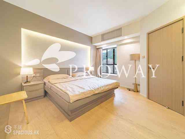 Mid Levels Central - Elegant Terrace 05
