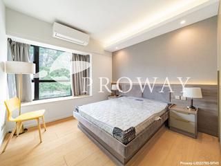 Mid Levels Central - Elegant Terrace 07