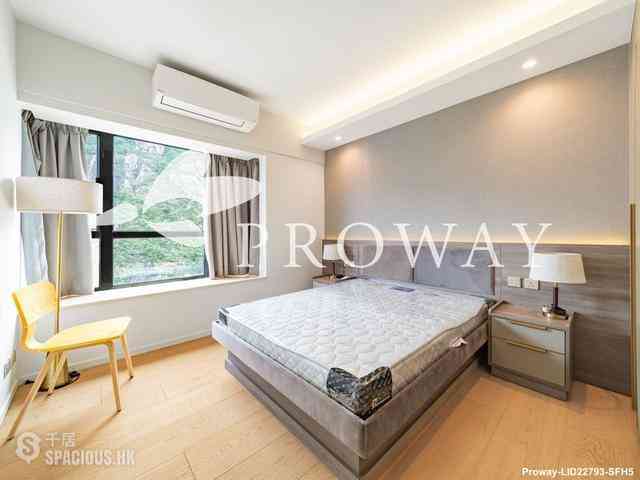 Mid Levels Central - Elegant Terrace 07