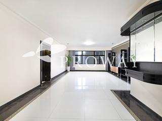 Mid Levels West - Parkway Court 04