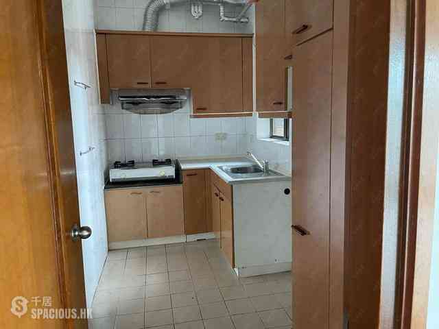 Shek Tong Tsui - The Belcher's Phase 1 Block 2 07