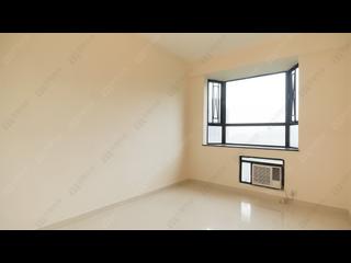 Tai Hang - Ronsdale Garden 03