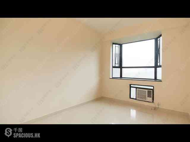 Tai Hang - Ronsdale Garden 03