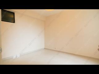 Tai Hang - Ronsdale Garden 04