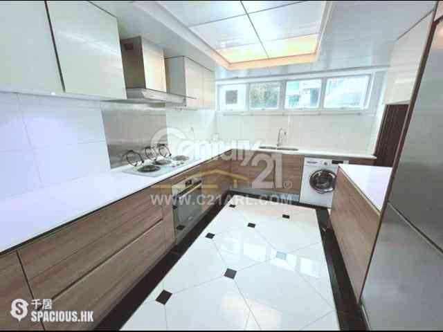 Pok Fu Lam - Villa Cecil 02
